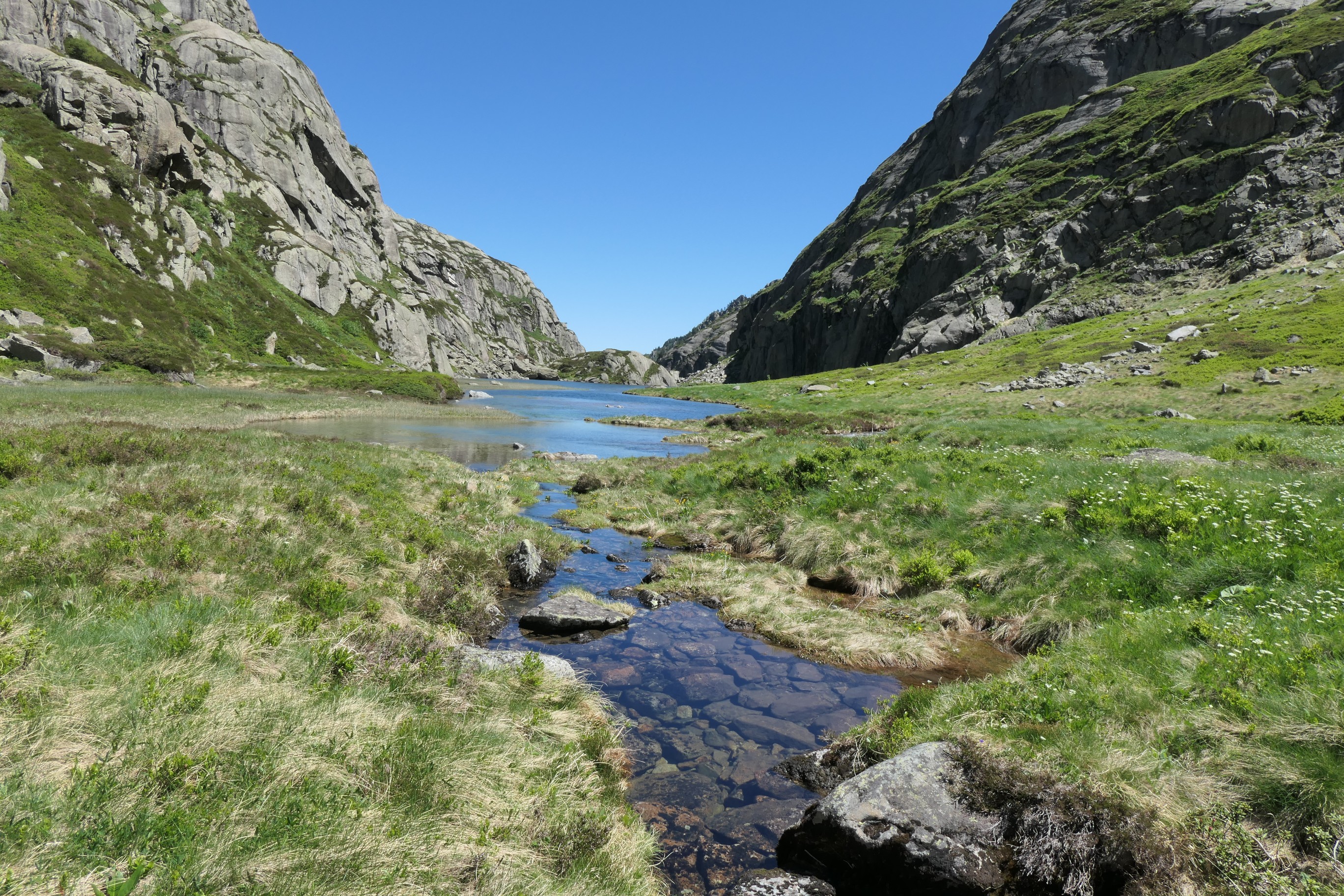 Les Pyrénées à pied