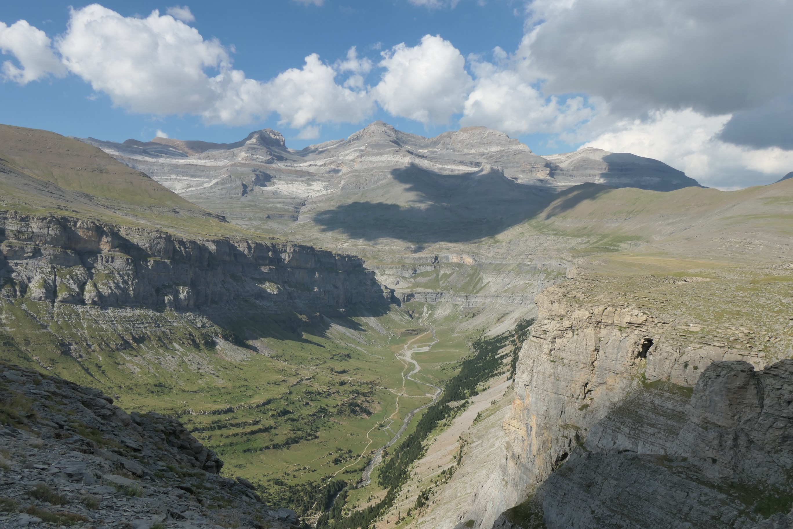 Les Pyrénées à pied