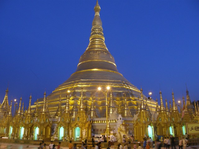 2010/2011 - A véo couché du Myanmar à la Russie et retour. Myanmar